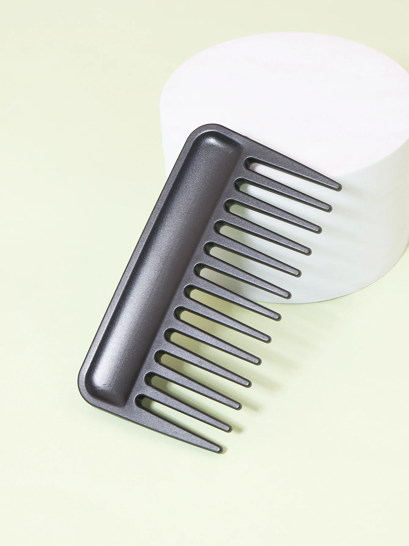 1PCS convenient short rectangular wide toothed comb, plastic flat comb, hair massage smooth hair styling tool