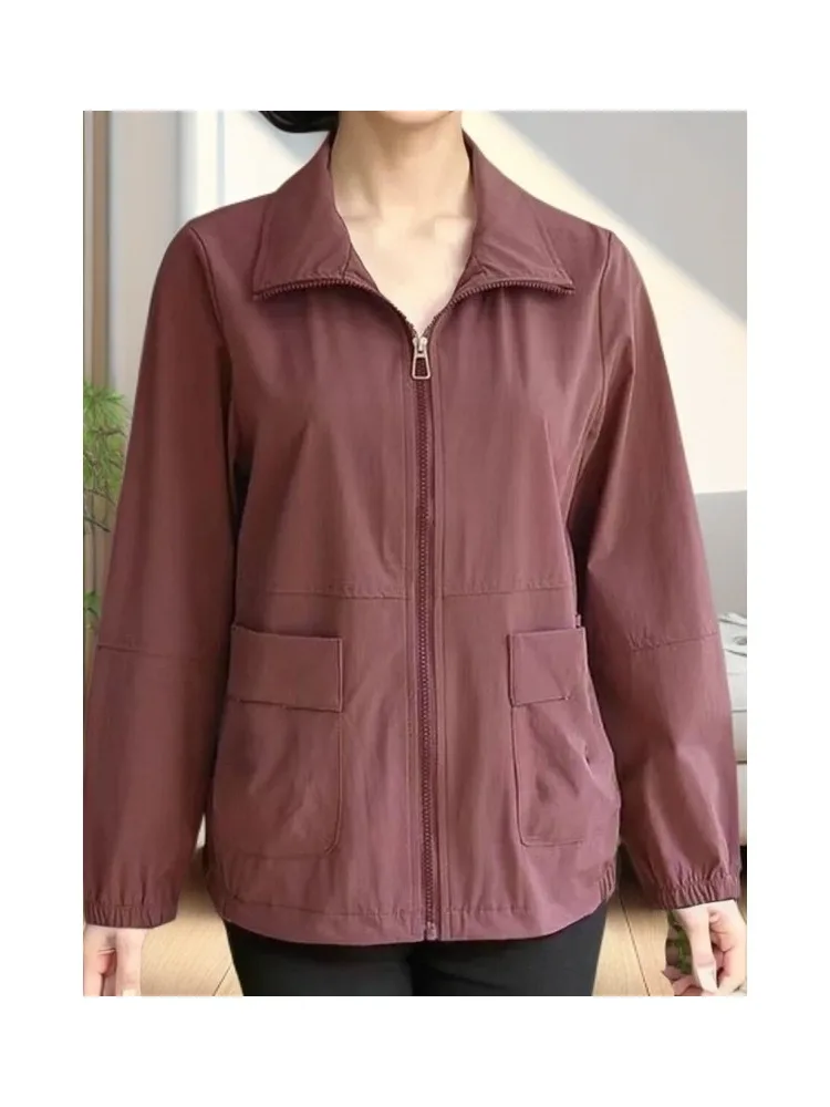 

Fashionable Spring Jacket Coat for Middle-Aged Mothers Thin Style Women's plus Size Top Casual Loose Fit Silk Fabric Zipper C...