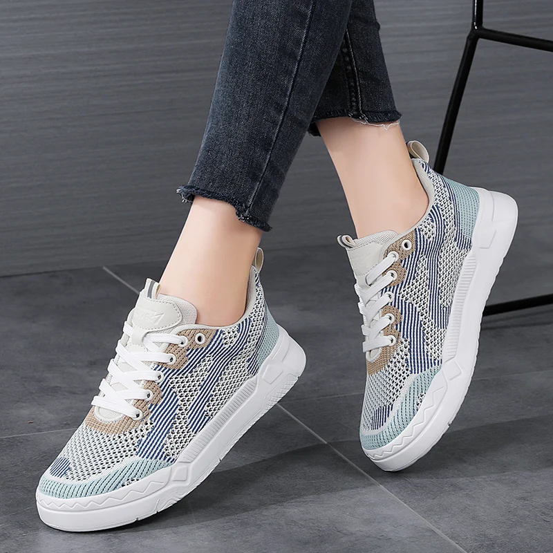 

Women's New Platform Mesh Shoes Breathable Casual Running Lightweight Tennis Soft Soled Outdoor Walking Vulcanized Shoes