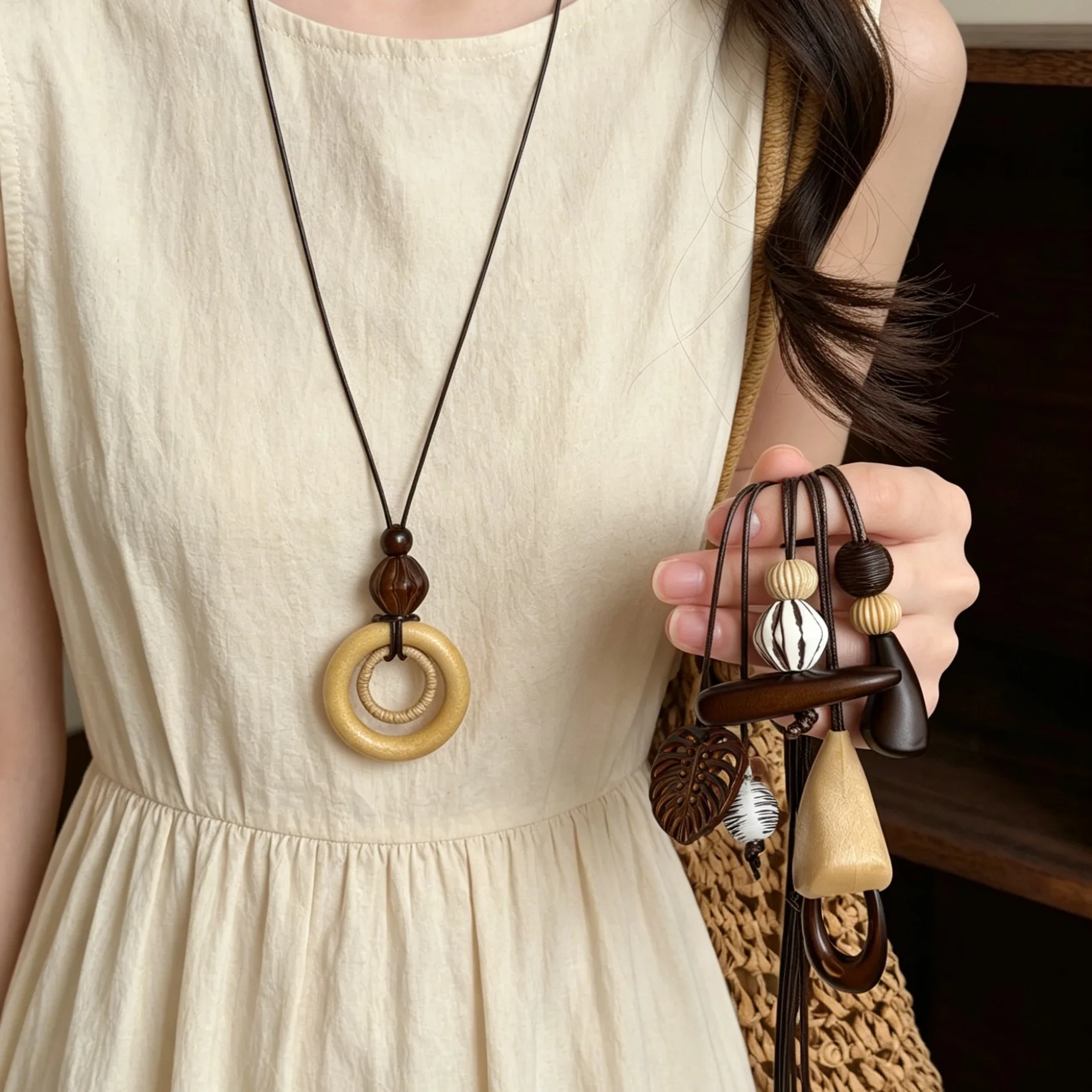Long Wood Pendant Necklace Brown Tone Old Money Chinese Style Minimalist Collarbone Chain Summer for Women