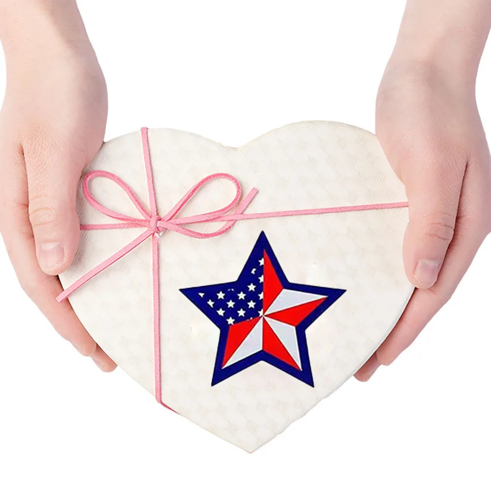 

Patriotic American Flag Stickers Independence Day Sealing Label Sticker Roll for Gift Packaging Envelop Sealers Homemade