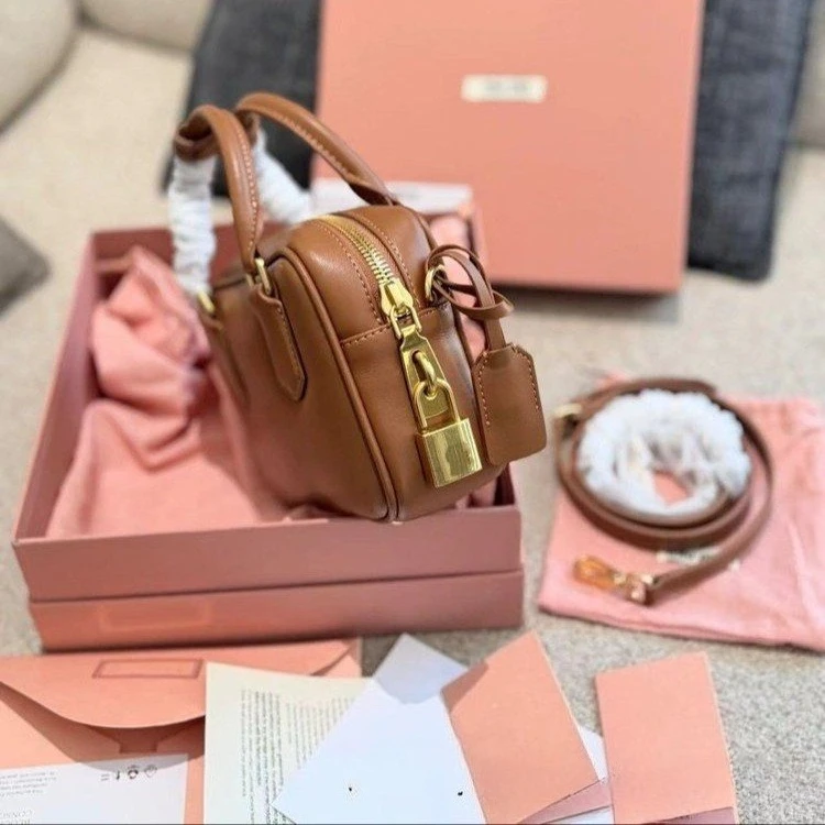 

High End Vintage Casual Simple Women Handbag Elegant Luxury Leather Popular Classic Trendy Design Fashionable Ladies Bag