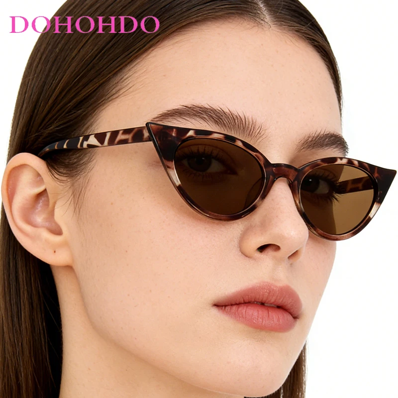 

Fashion Luxury Small Cat Eye Brand Designer Sunglasses Women Driving Shades Summer Traveling Eyeglasses Male UV400 Lentes De Sol
