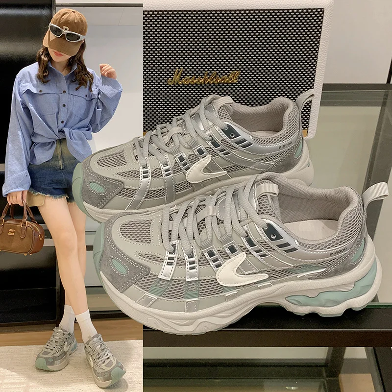 

Dad Shoes Women 2025 New Round Toe Trendy Fashion Comfortable Lace-up Versatile Non-slip Lightweight Retro Sneakers