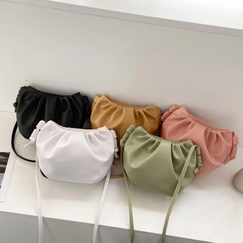 Women Shoulder Bag Small Leather Crossbody Bag Female Solid Color Crimped Design Ladies Messenger Bag Mini Zipper Cloud Bag