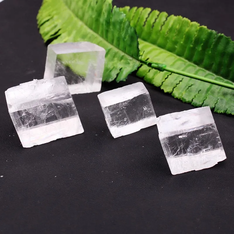

1Pc Decorative Stone Optical Calcite Raw Iceland Spar Natural Stones Minerals Reiki Healing Crystals Home Decor