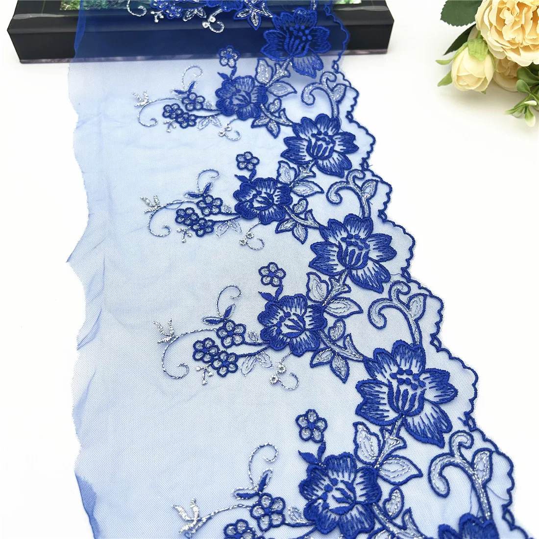 3y/lot Breite 22cm Marineblau Gold Schimmernde Stickerei Spitzenborte Kleidungszubehör Kleiderärmel Nähen Dessous Bjd Puppenstoff – Detail 5