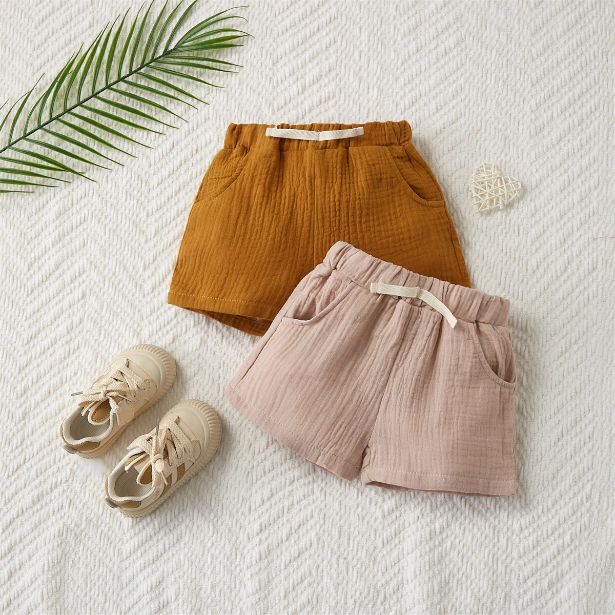 2PCS Shorts de Algodão para Bebê e Criança Pequena, Cor Sólida, Roupa Confortável de Verão para Crianças