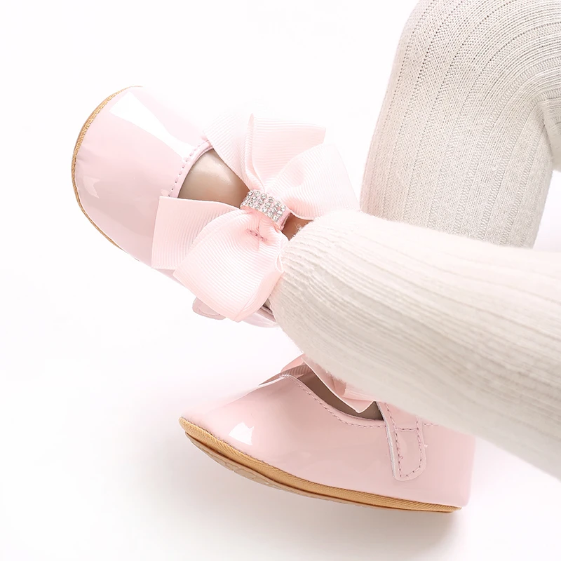 Niedliche Prinzessinnen-Babyschuhe, Frühlings- und Herbstedition, Schmetterlings-Schleifen-Dekoration, weicher PU-Boden, geeignet für 0–1 Jahre alte Babys – Detail 16