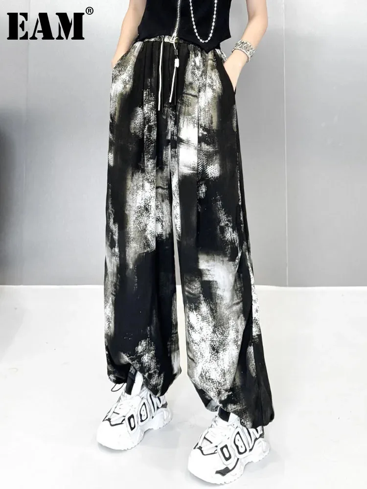 [EAM] High Elastic Waist Black Tie Dye Long Drawstring Wide Leg Pants New Trousers Women Fashion Tide Spring Autumn 2024 1DH6625