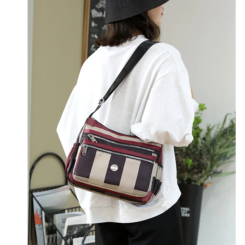 New Women\'s Crossbody Bag Nylon Fashion Stripe Shoulder Bag Large Capacity Multi Layered Simple Mom Bag