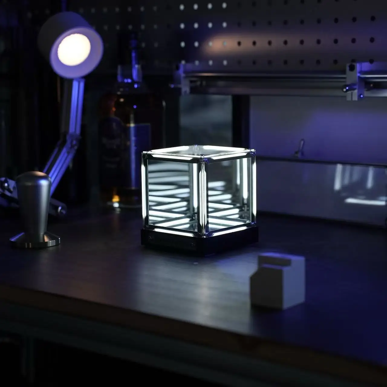 Desktop Technology Abyss Atmosphere Light Hypercube Four-dimensional Space Night Light Gaming E-sports Desktop Ornaments