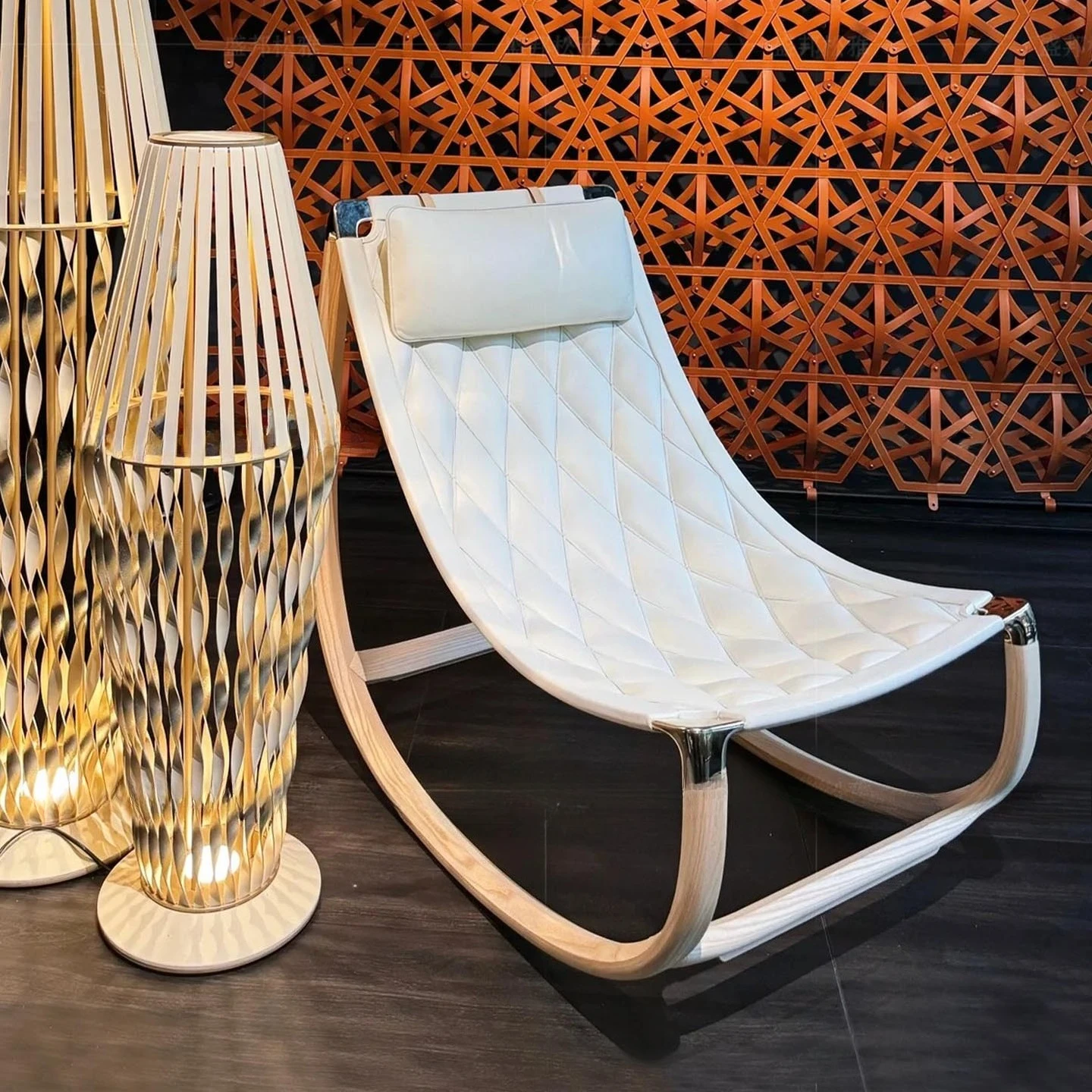 Villa high-end rocking chair leather living room modern light luxury designer Italian ash wood lazy leisure recliner