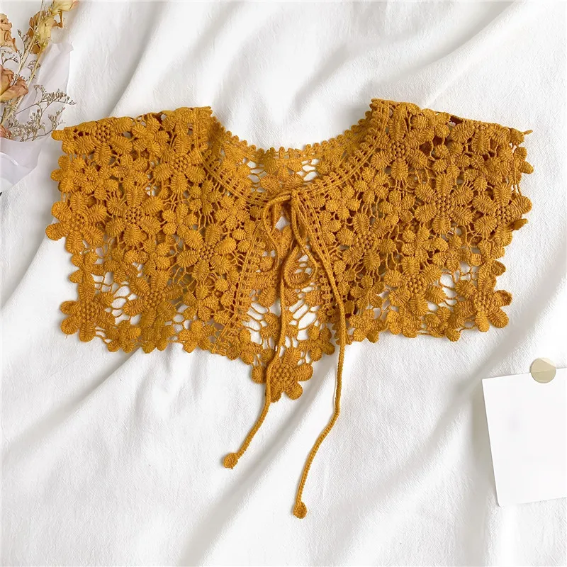 2024 New Vintage Style Womens Doll False Fake Collar Hollow Out Crochet Lace Half Shirt Shawl Lace Cutout Shawl