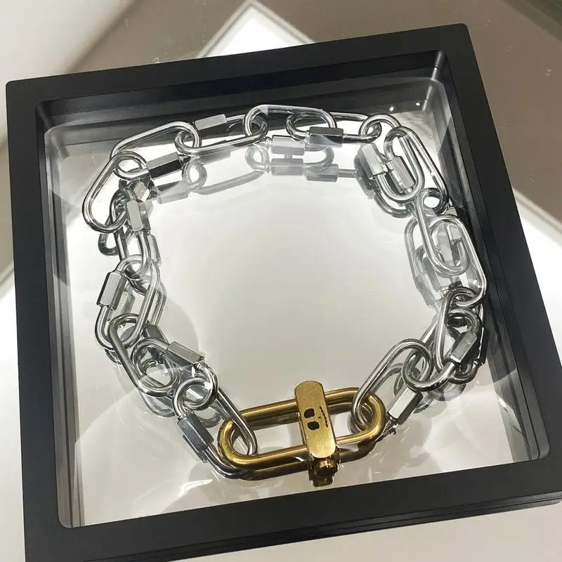 

Titanium steel spliced pure copper European and American dark niche buckle necklace neckchain