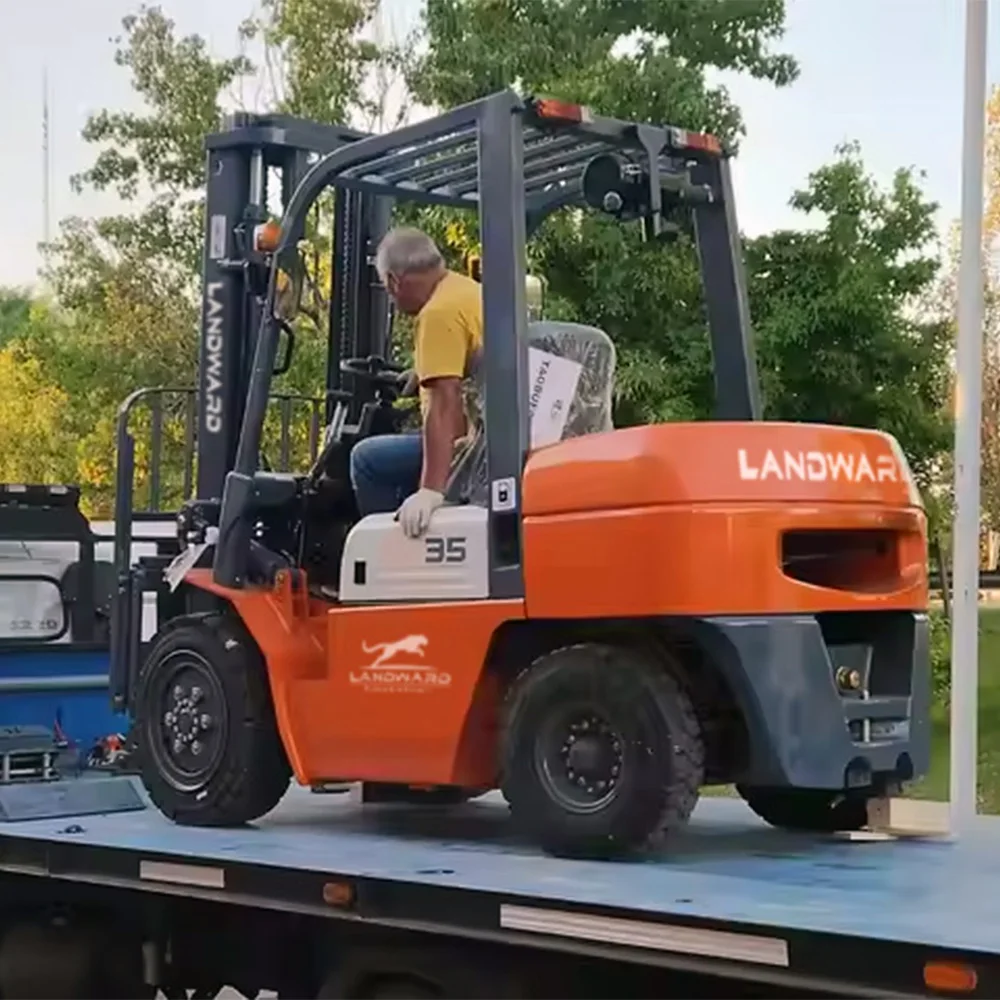 

EPA/Euro 5 High Quality Home Use Small Forklift High Horsepower 4WD Diesel Forklift 4 Ton High Load Forklift Customized Sale