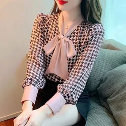 Women's Spring and Autumn Fashion Casual Elegant Bow V-neck Printed Long Sleeve Loose Pleated Commuter Chiffon Shirt Tops