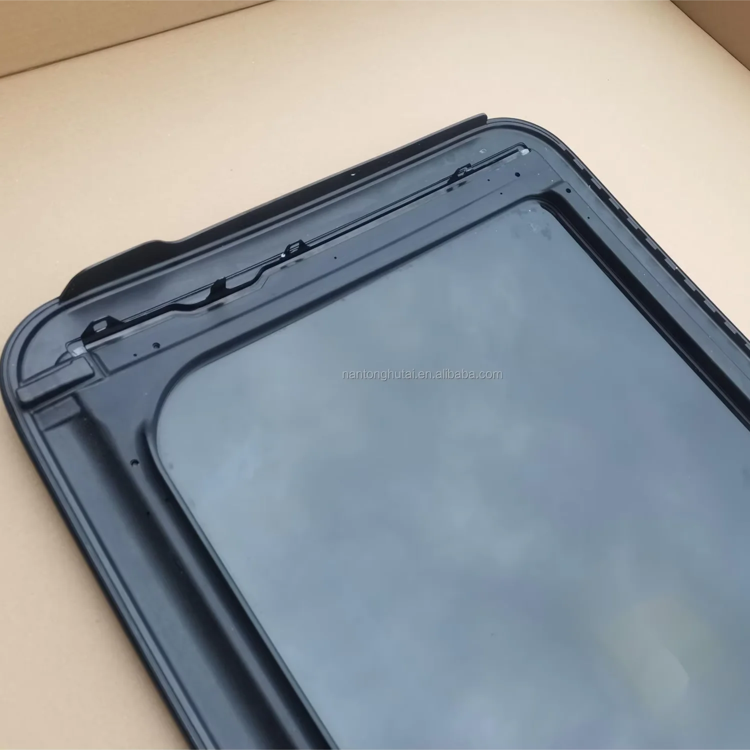 

Car Parts Auto Body Systems Roof Panel Glass Glass Assembly for SANTA FE (DM) 5D SUV 2024- sunroof