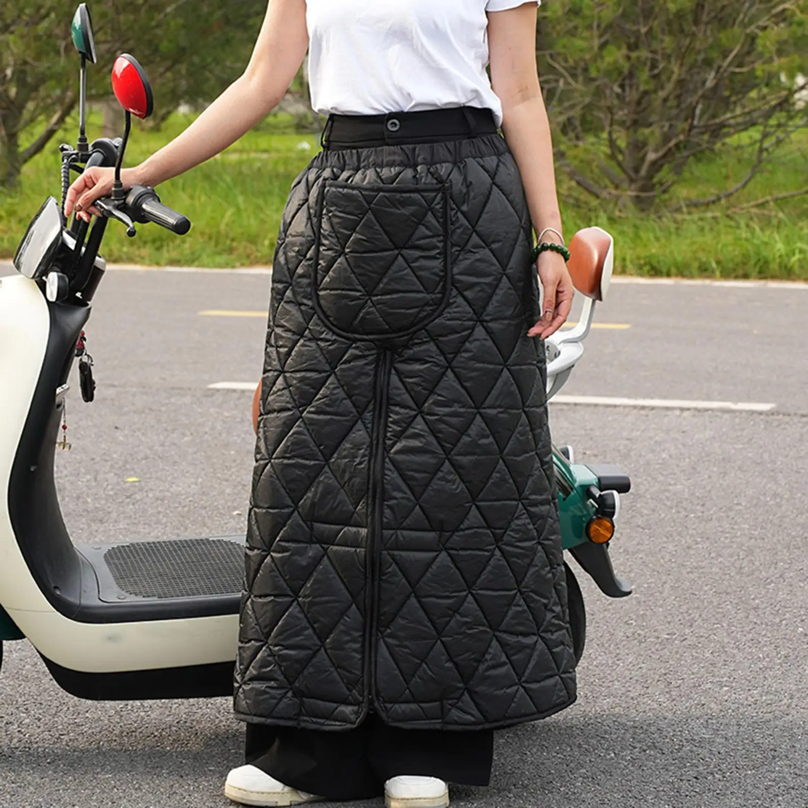 

Motorcycle Leg Cover Waterproof Windproof Apron Fleece Lined Motorcycle Leg Blanket for Cold Weather Knee Protection Motorbike