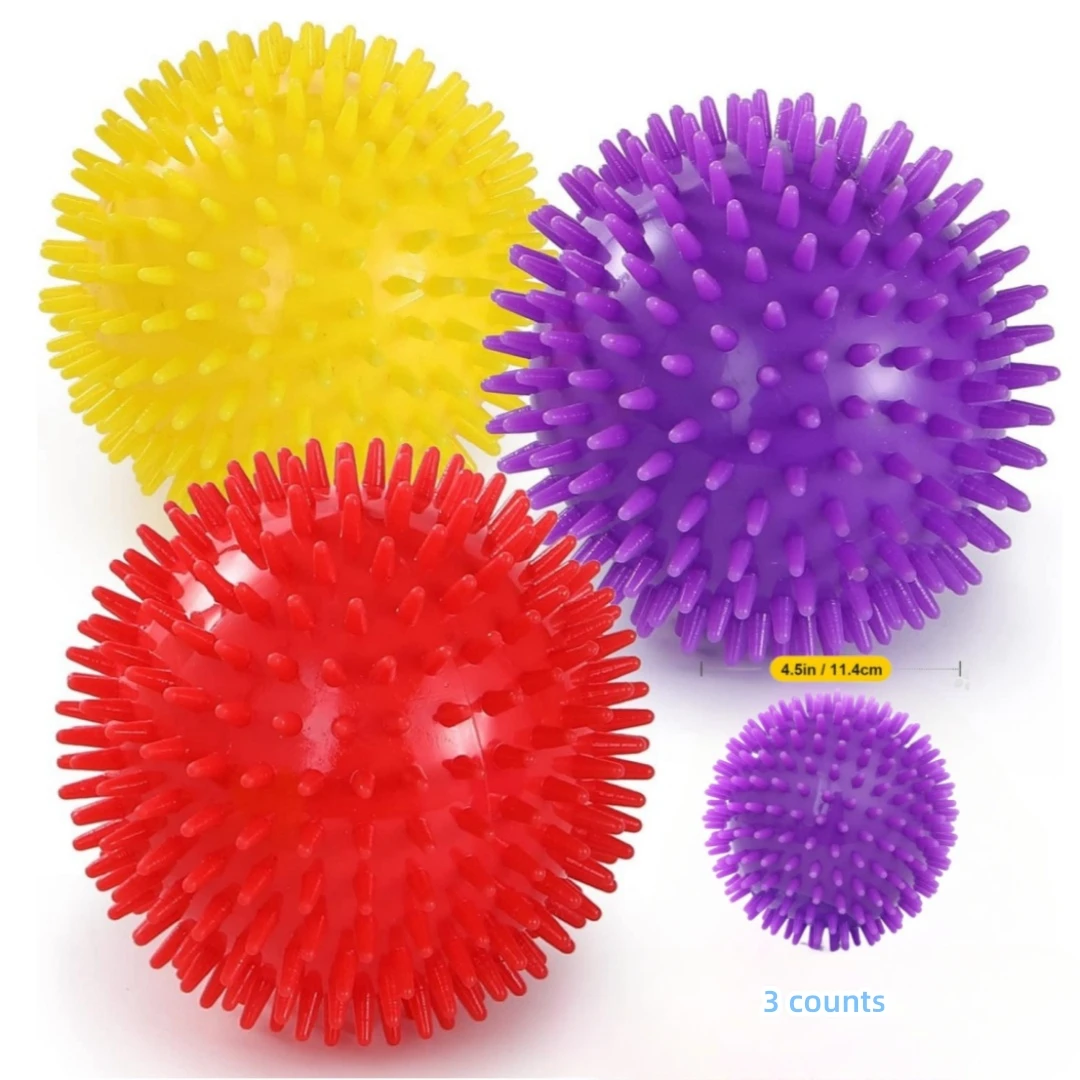 Squeezing Dog Toy Ball, a small dog teeth grinding toy, free of bisphenol A, non-toxic, spiky medium size, large and