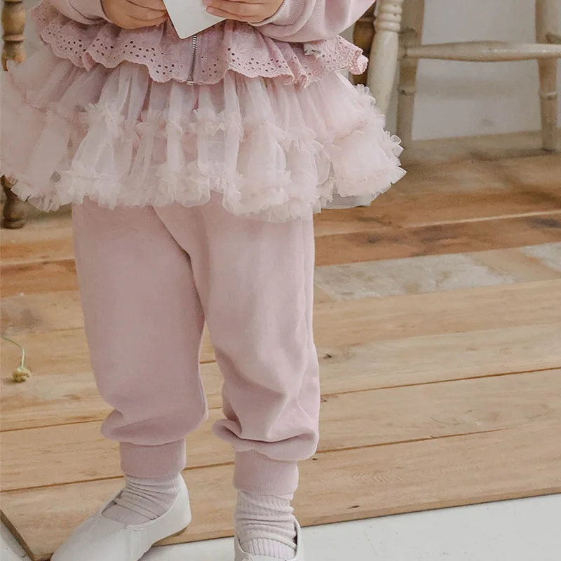 

2025 Autumn New Korean Children and Girls Foreign Mesh Skirt Swing Sweatpants Fake Two Culottes