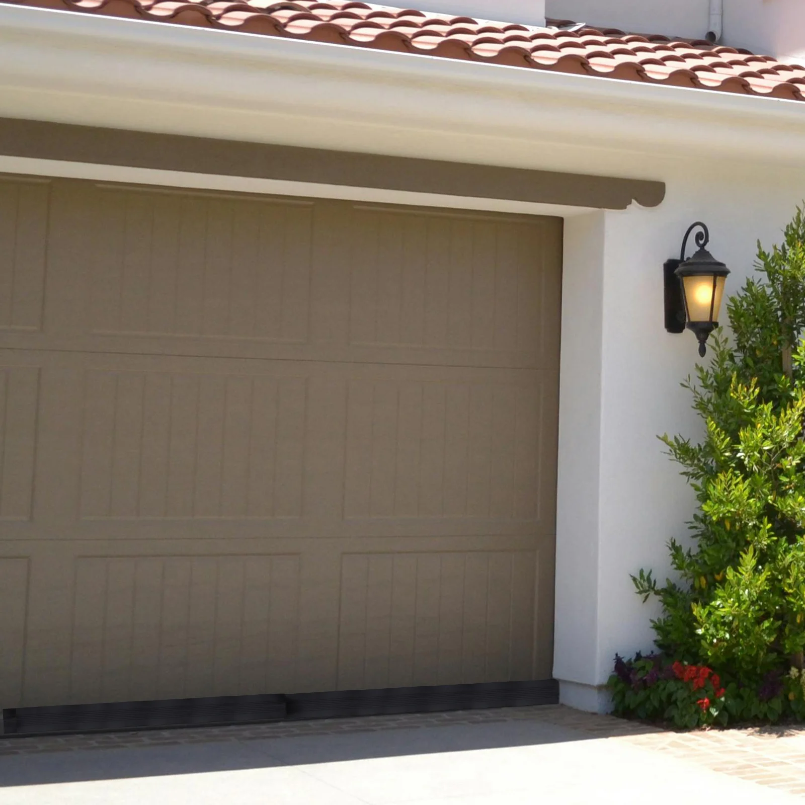 Karet Segel Pintu Garasi 3 Meter, Universal, Anti Air, dan Isolasi