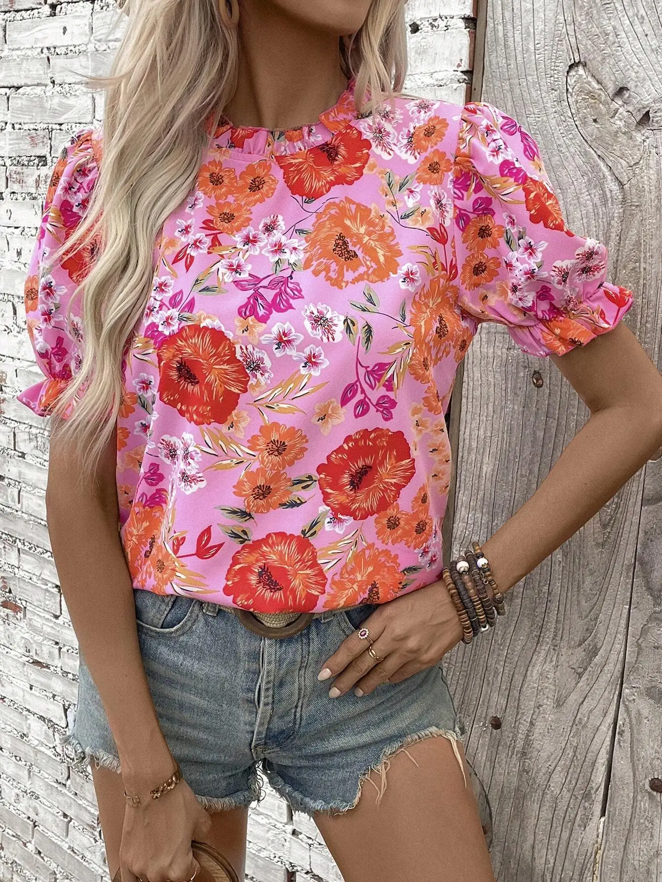 

Floral Print Puff Sleeve Blouse With Ruffled Collar