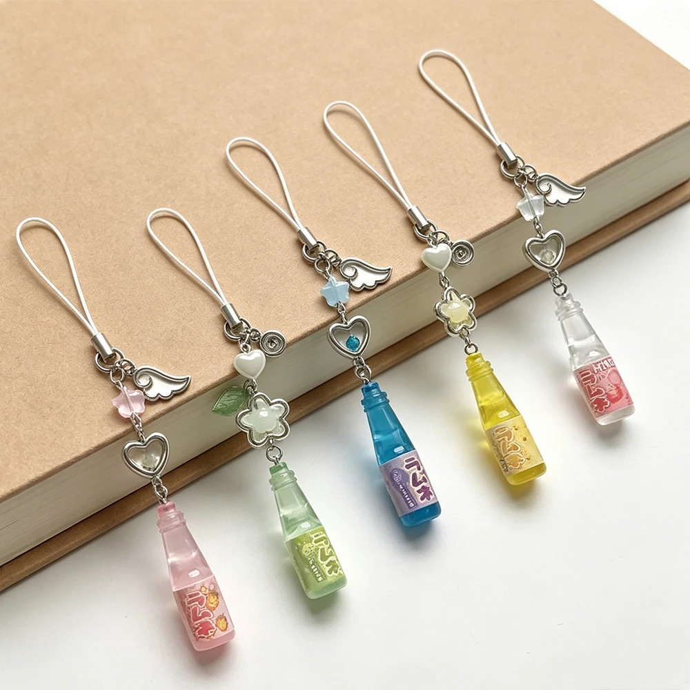Lindo Colgante de Teléfono con Forma de Botella de Soda Japonesa Ramune, con Alas de Ángel, Corazón y Estrella, Estilo Y2K Kawaii, para Llavero o Bolso, Decoración, Regalo
