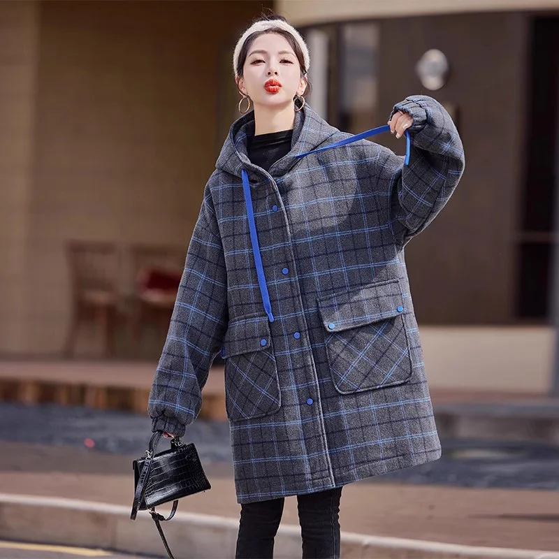 New Women Autumn Winter Down Liner Woolen Coat Fashion Hooded Wide-waisted Plaid Wool Blended Coat Casual Thick Warm Coat