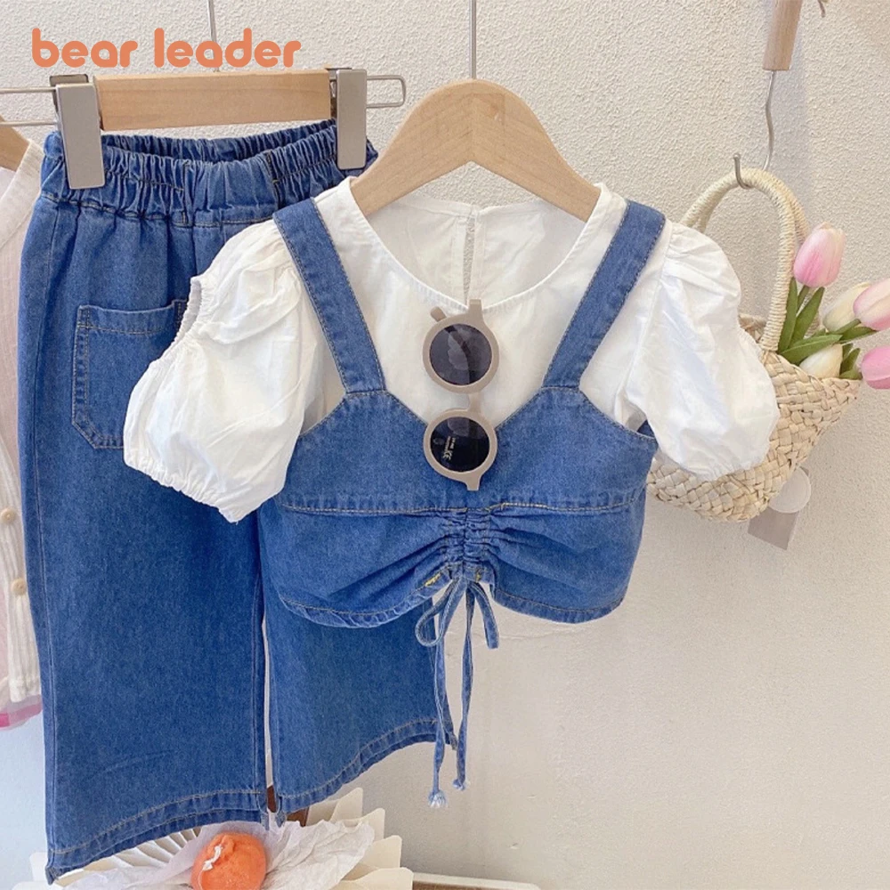 Bear Leader Girls\' Set 2023 Summer New Round Neck Short Sleeve Shirt+Denim Tank Top+Pants Three Piece Children\'s Fashion Set