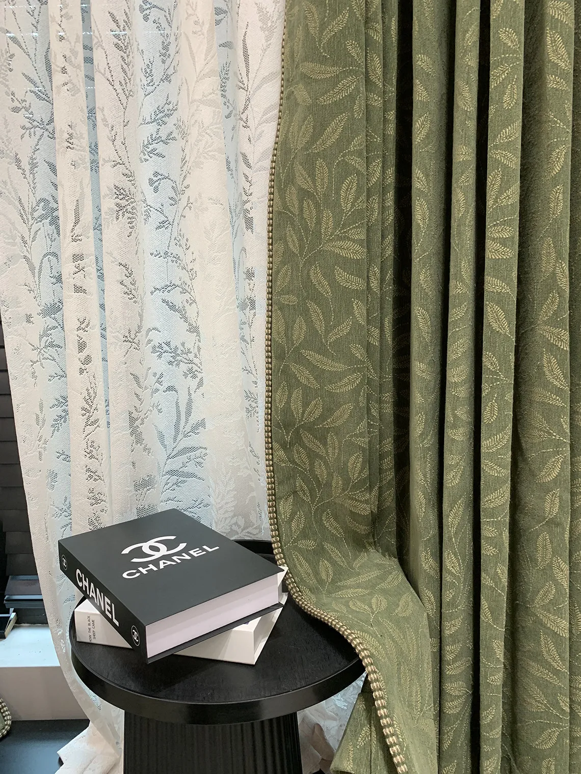 New French Retro Chenille Jacquard Dark Green Curtains for Living Room Bedroom Partition Curtains Customized Window Screens