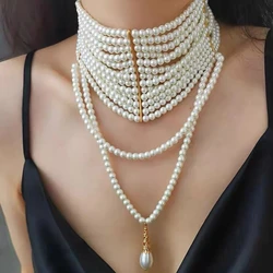 Collana girocollo con perle multistrato vintage