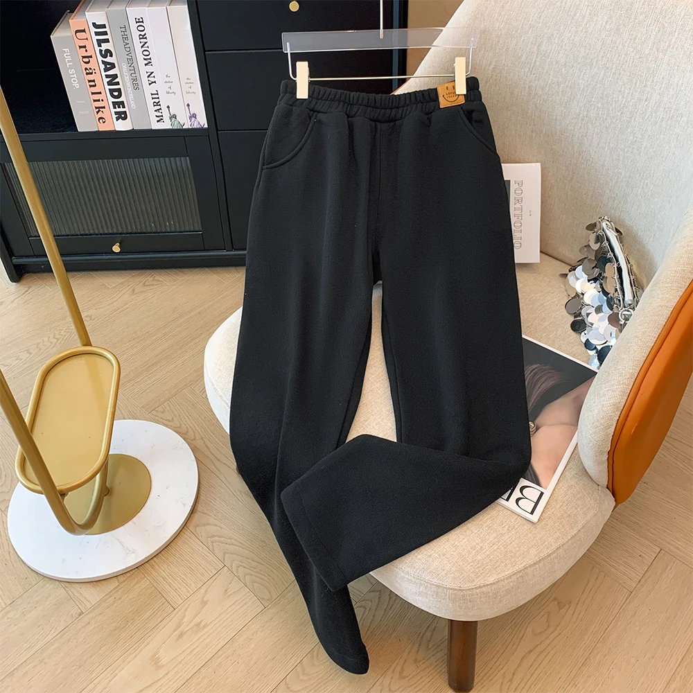 Plus-size women's spring and autumn casual high-waisted black nine-point pants elastic waist straight leg pants 2024 new pant