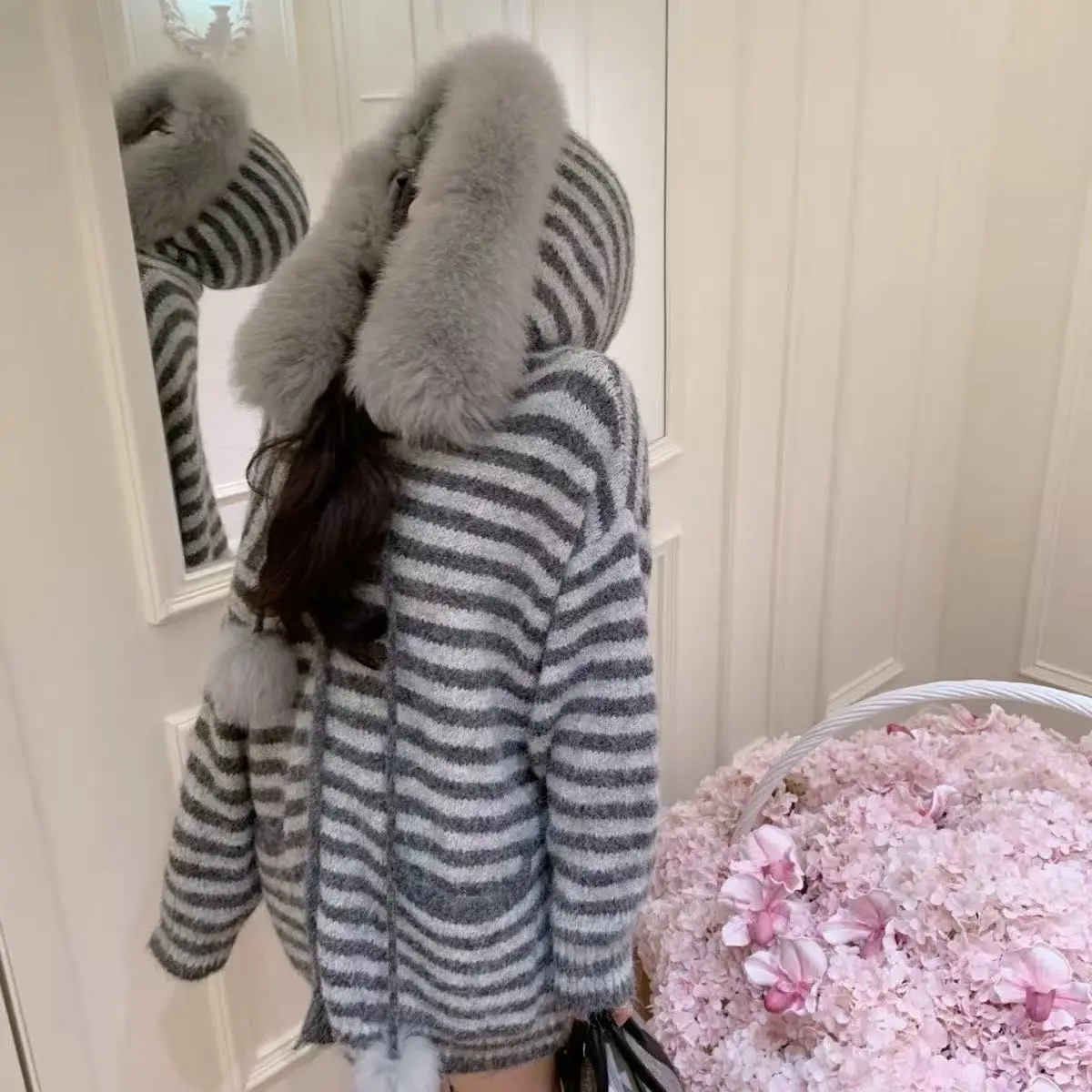 

2025 New Striped Hooded Fur Collar Sweater Cardigan Coat Versatile Autumn Winter Lazy Loose Knitwear
