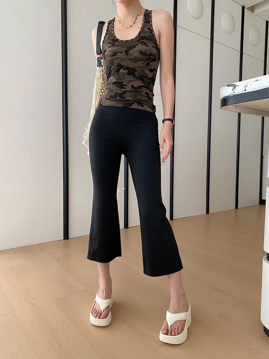 Sommerliche Damen-Yogahose in Uni-Farbe mit hoher Taille, Po-Lifting-Effekt, schmaler Passform, Bambusfaser-Beinen und leicht ausgestelltem Schnitt – Detail 5