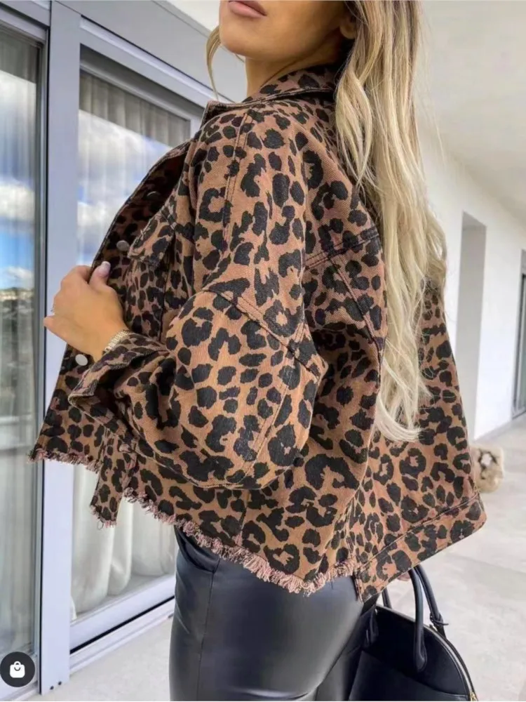 2025 Spring New Arrival Woman Vintage Leopard Denim Jacket Autumn Fashion Loose Leopard Print Coats Office Lady Women's Clothing