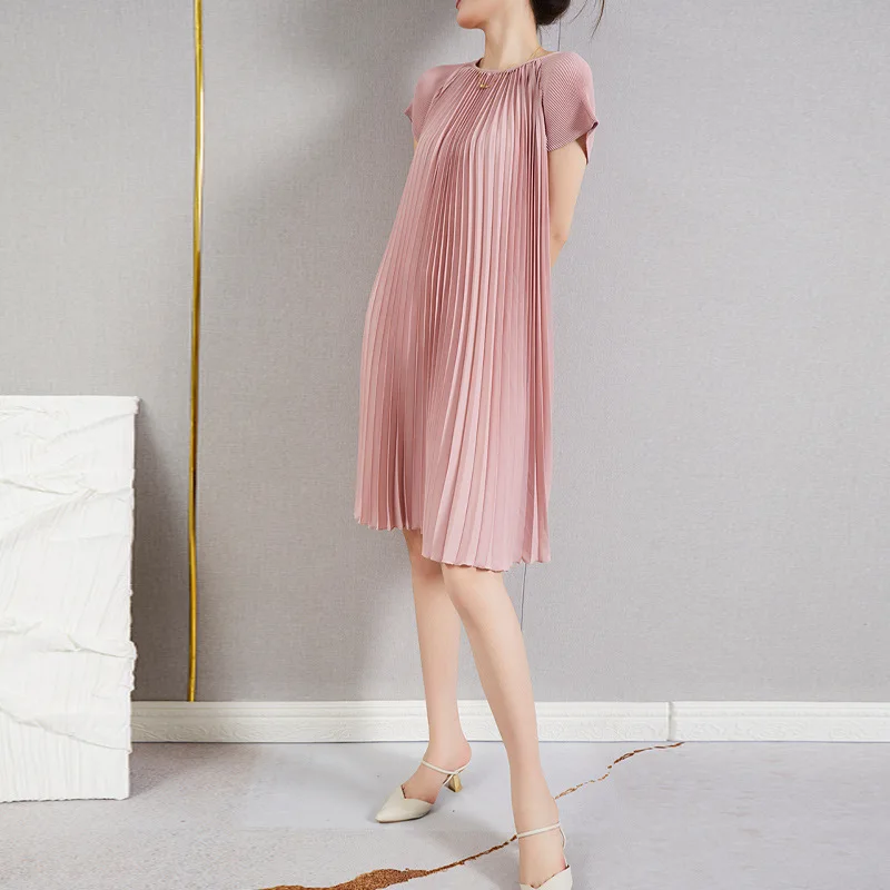 

Pleated Dress Temperament High Loose Large Medium Length Versatile Solid Color Vertical Skirt Summer Women's Wear