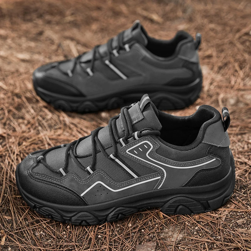 

Men's Hiking Shoes Solid-color Mesh Breathable Laced Color-blocked Fashionable Flat-heeled Outdoor Anti-slip Sports Shoes