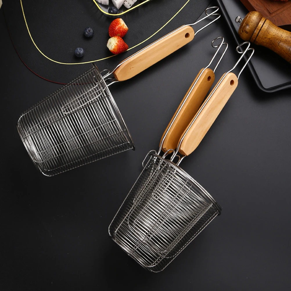 

2Pcs Efficient Stainless Steel Mesh Strainer Noodle Colander for Daily Kitchen Use