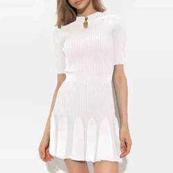 Spring and Autumn New Solid Color Round Neck Gold Button Short Sleeve Slim Short Style Casual Commuter Women's Dress
