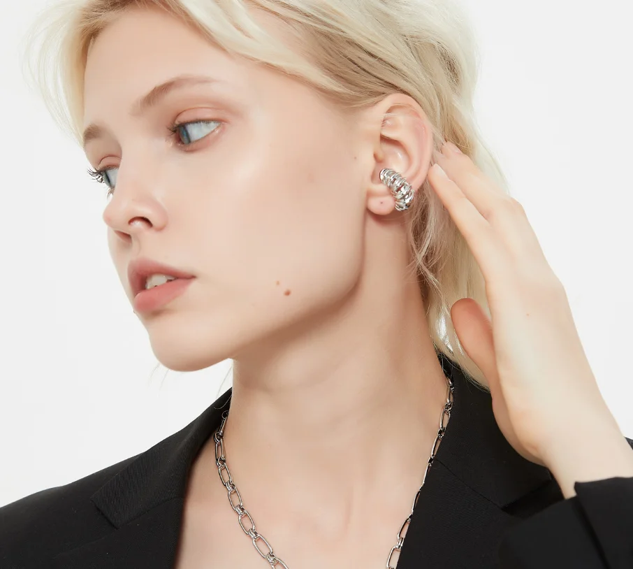 2022 new trend Copper plated Single ear bone clip simple hanging Earrings for women Fashion Jewelry