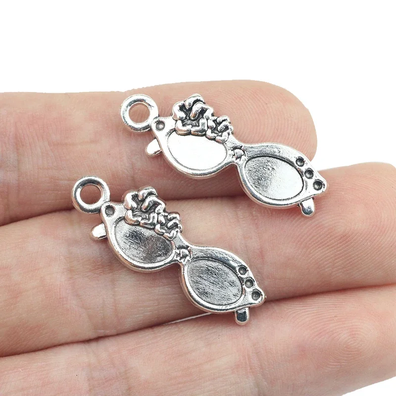 

10pcs/lot 11*30mm Antique Silver Color Sun Glassess Charm Pendant For Jewelry DIY Making Finding Accessories