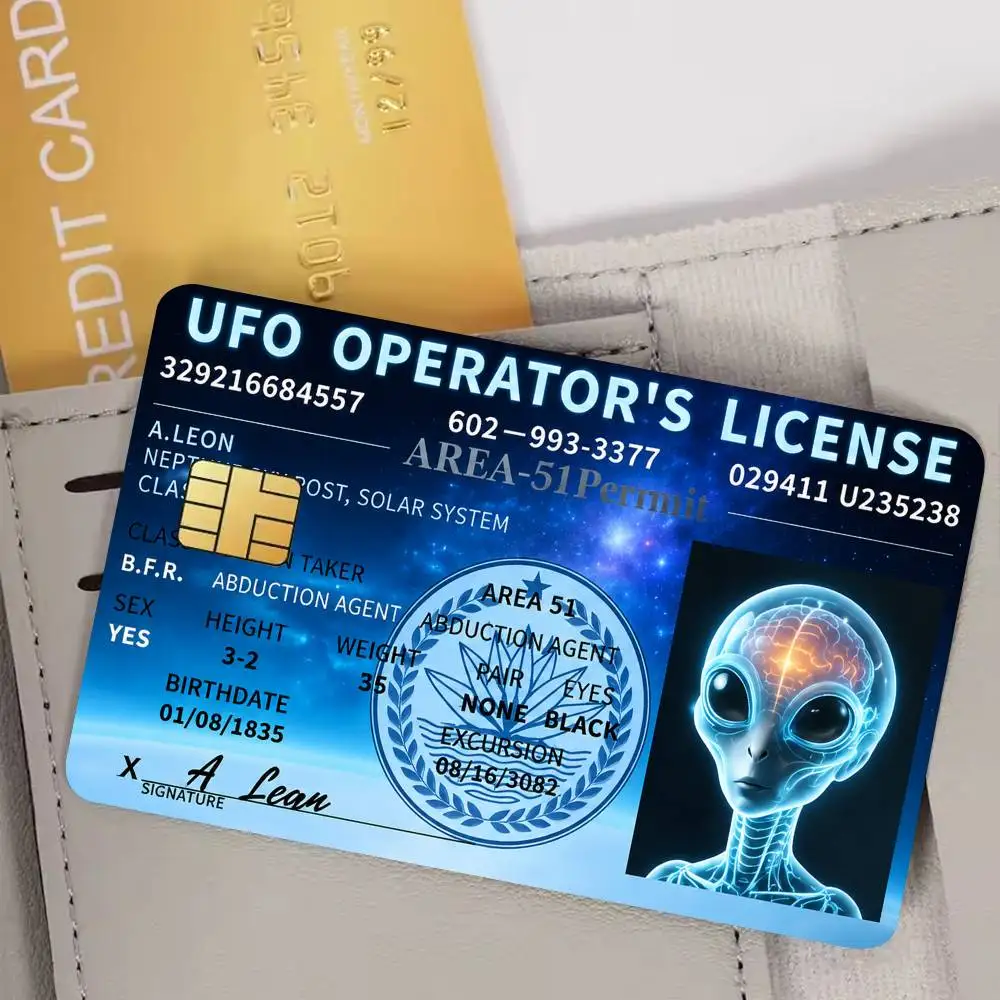 Ufo Operator's License Bank Credit Cards Bus Pass Stickers Cool Decoration Waterproof 4PCS Card