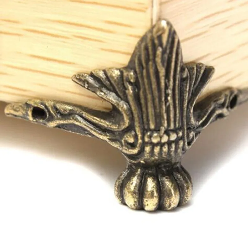 4pcs Corner Bracket Furniture Antique Vintage Bronze Corner Wrapped Tiger Feet Jewelry Box Wooden Case Decor Protector Feet Leg