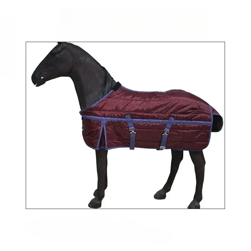 In winter, cotton-added warm horse clothes are windproof and cold-proof, adjustable, antifreeze and not stuffy
