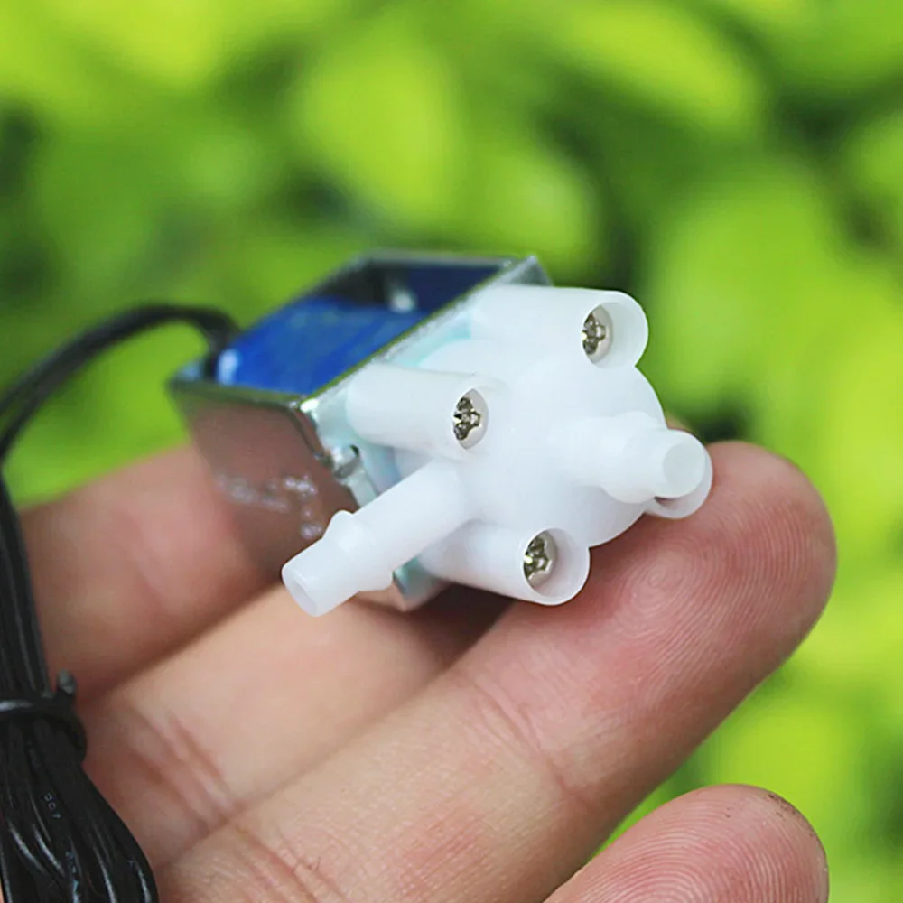 2-position 3-way Mini Solenoid Valve DC 24V Air Water Valve 3W Electric Water Solenoid Valve Massager