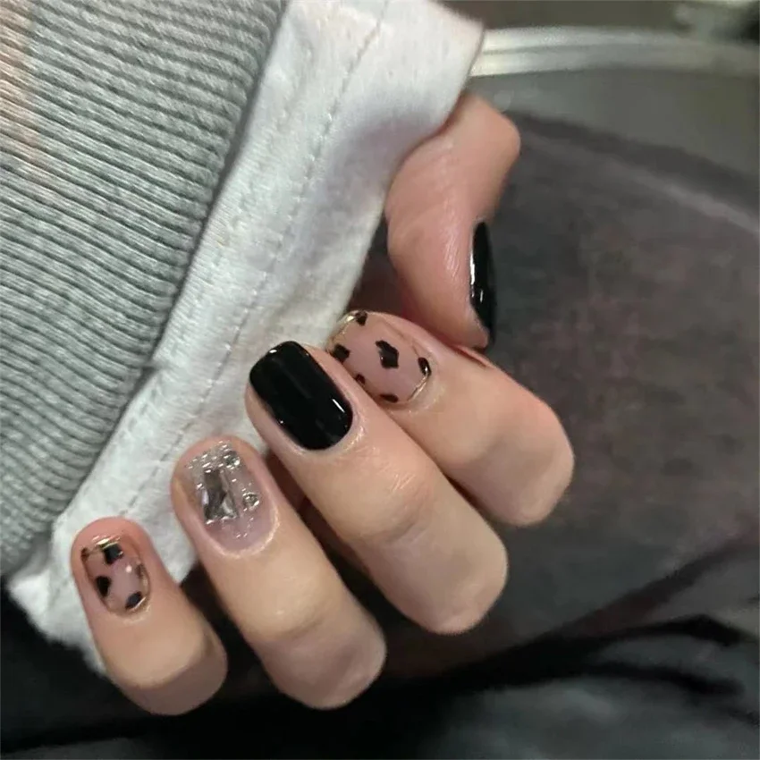 24 teile/satz Französisch Pfirsich gefälschte Nägel lila Farbe blockierende Presse auf Nail Art vollständige Abdeckung entfernbare Acryl tragen falsche Nägel