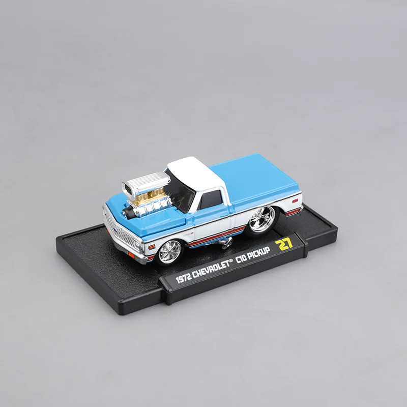 1:64 Maisto Muscle Machines Model Ferrari F40 Multiple Small Alloy Model Porsche 911 Lamborghini Ford Chevelle Wagon Toyota Toy