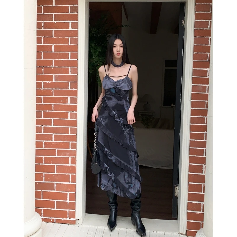 

Tie Dyeing Black Women's Suspender Ruffled Edge Dress Sling Design Elegant Ball Dress Feminine Temperament Mid Length Skirt ﻿ ﻿