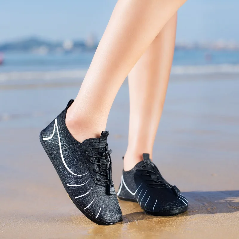 Venta caliente al aire libre senderismo interferencia rápida zapatos de agua suave versátil pesca río rastreo zapatos de corte bajo playa natación zapatos